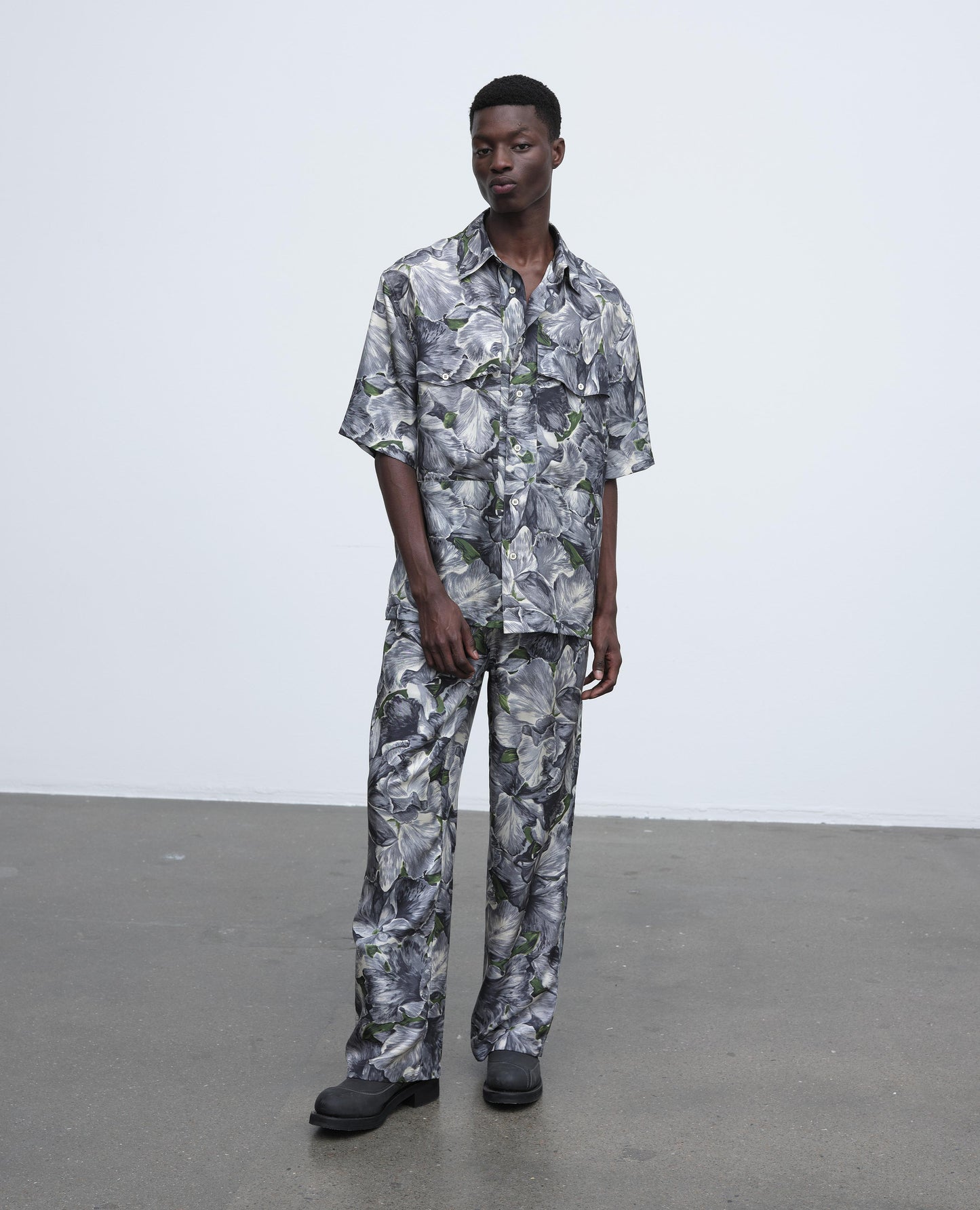 SILK SHIRT SS AOP . AOP