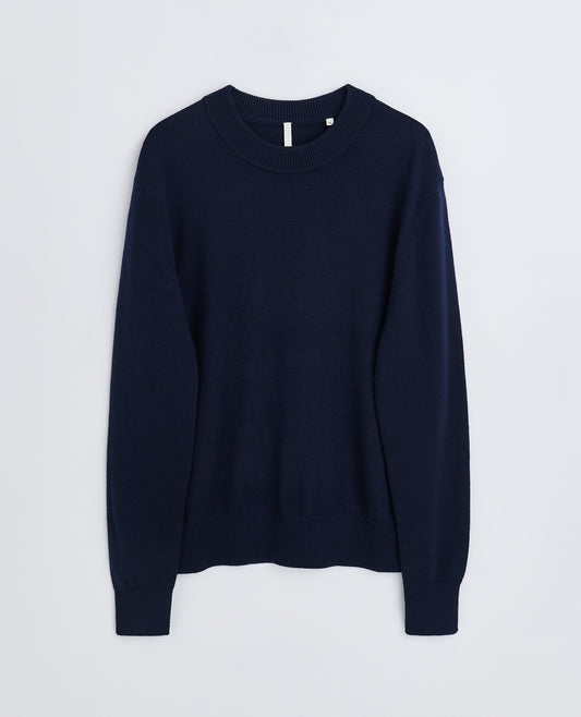Moon V-neck